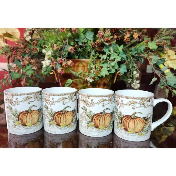 Williams Sonoma Botanical Pumpkin Mugs Set of 4